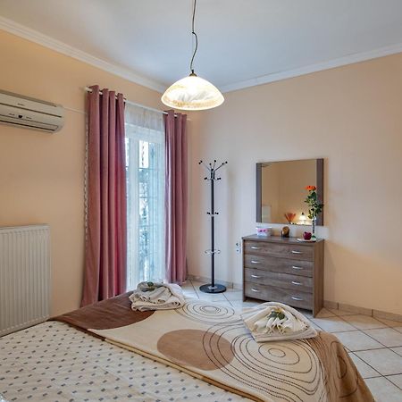 House Of Velenia - 2 Bedroom Apartment Near Old Town, Airport And Bus Station コルフ島 エクステリア 写真