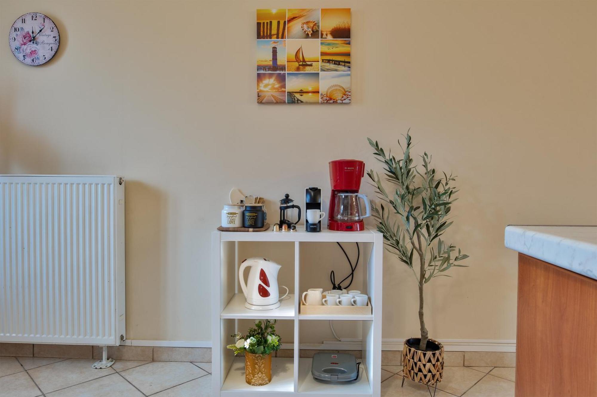 House Of Velenia - 2 Bedroom Apartment Near Old Town, Airport And Bus Station コルフ島 エクステリア 写真