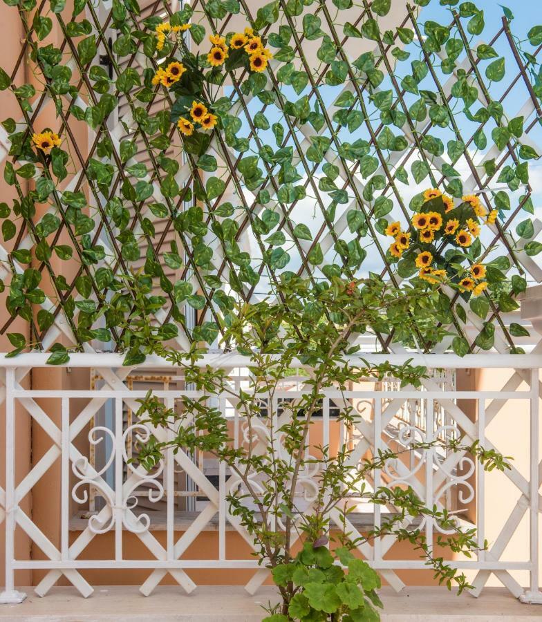House Of Velenia - 2 Bedroom Apartment Near Old Town, Airport And Bus Station コルフ島 エクステリア 写真