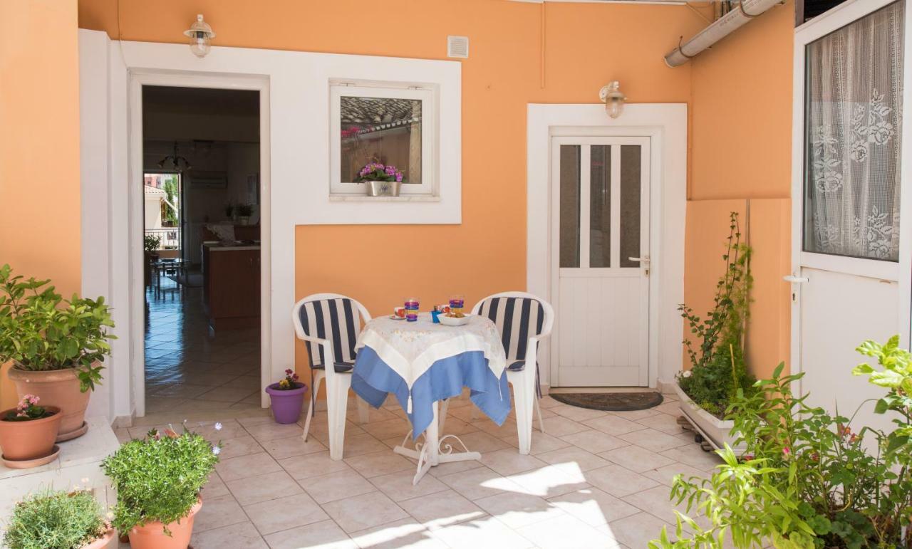 House Of Velenia - 2 Bedroom Apartment Near Old Town, Airport And Bus Station コルフ島 エクステリア 写真